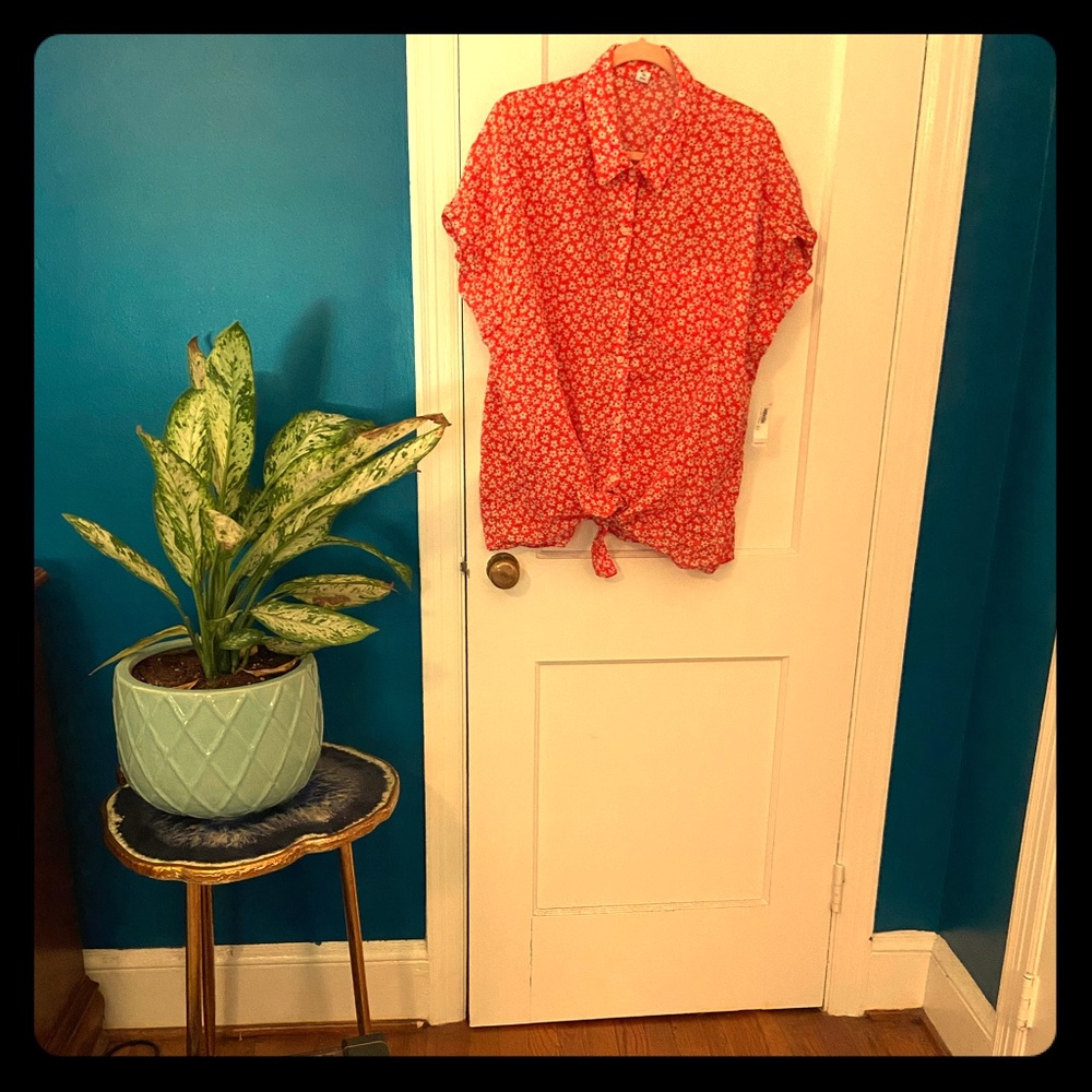 Old Navy Floral Button up With Tie Bottom